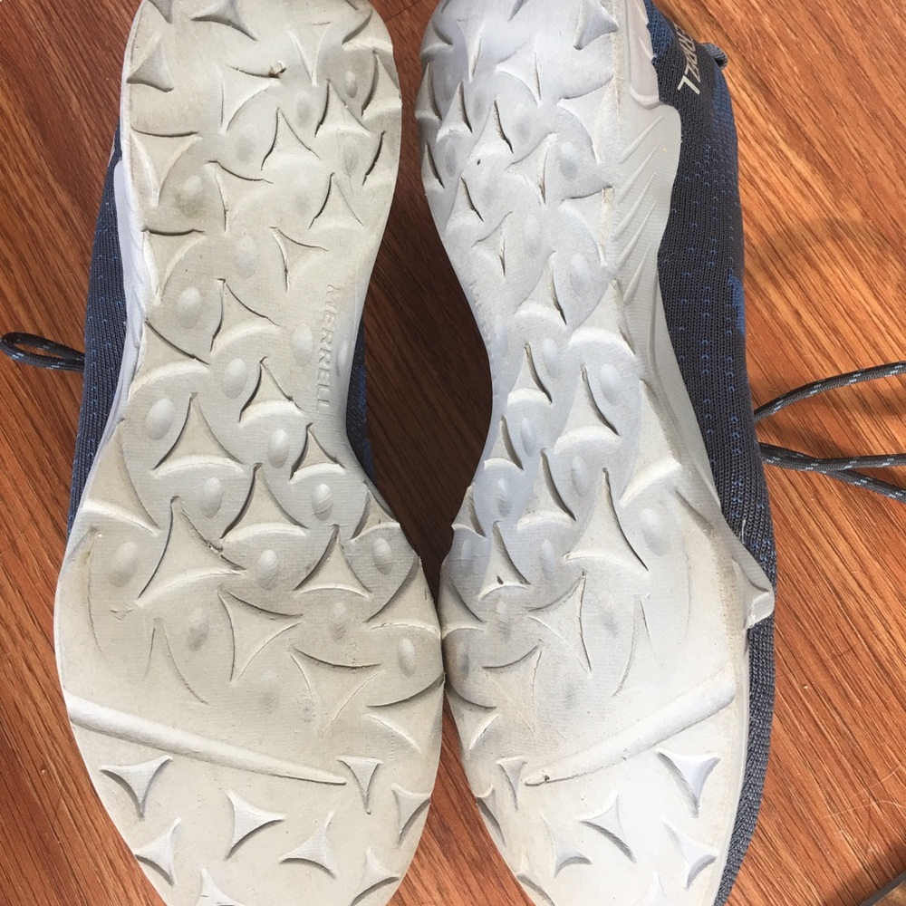 Merrell - Picture 3 of 3